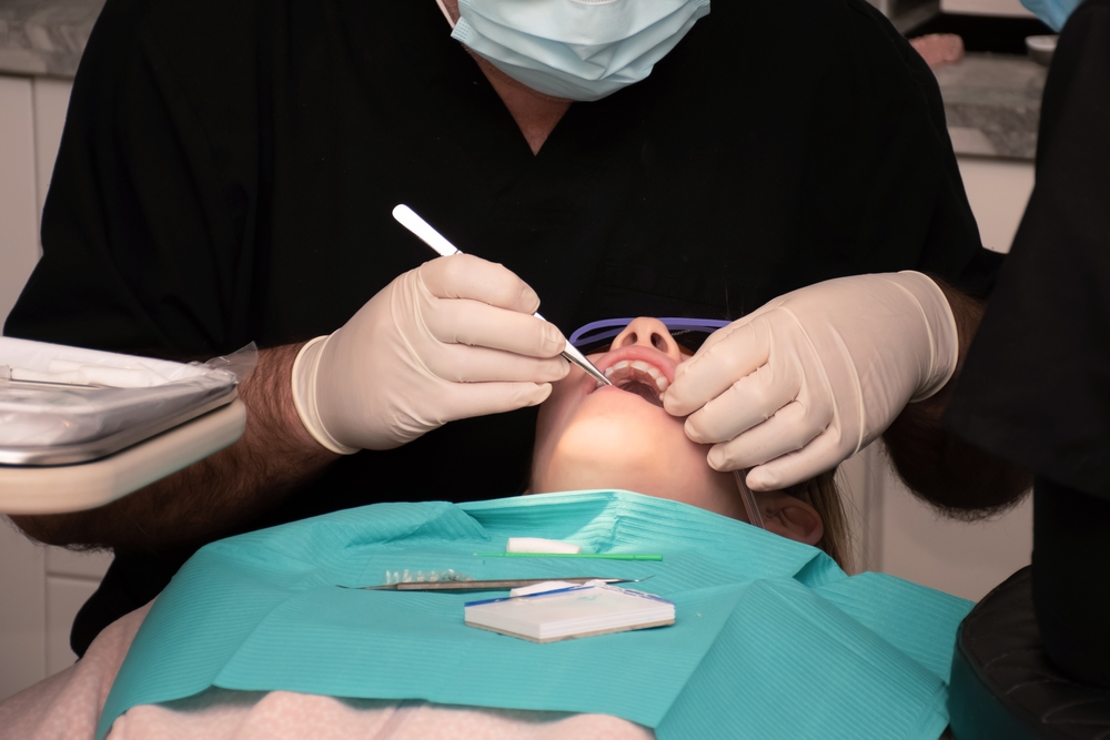 Root canal therapy in Beverly Hills for adults and children by Dr. Sepehr Nassiripour, DDS